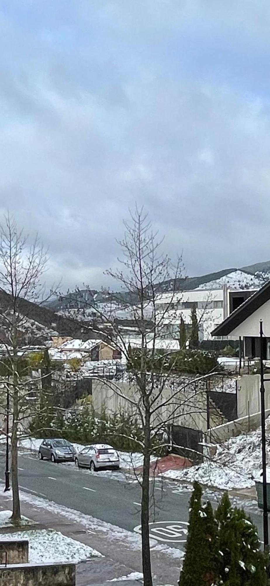 Estilosa Casa Golf Suites Gorraiz エクステリア 写真