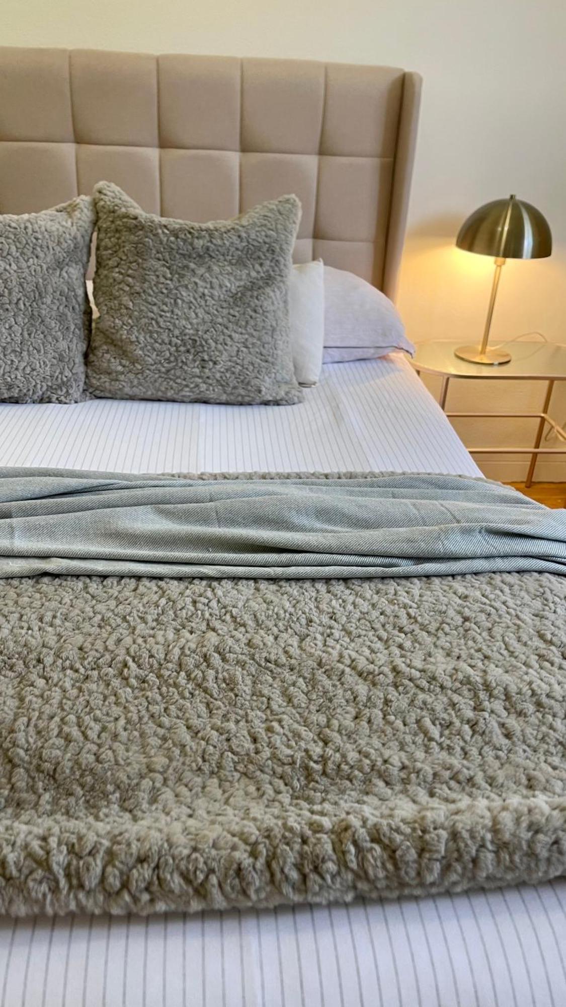 Estilosa Casa Golf Suites Gorraiz エクステリア 写真